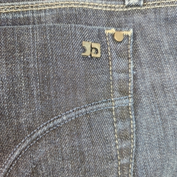 Joe's Jeans The Icon Muse High Waist Cropped Fit, sz 30 - Picture 8 of 8